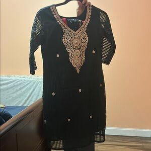 Elegant Black Embroidered Women's Top